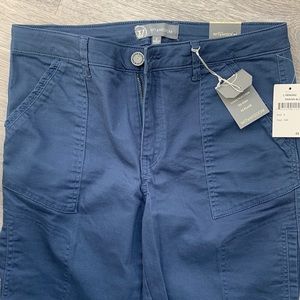 Blue cut and wisdom pants new with tags